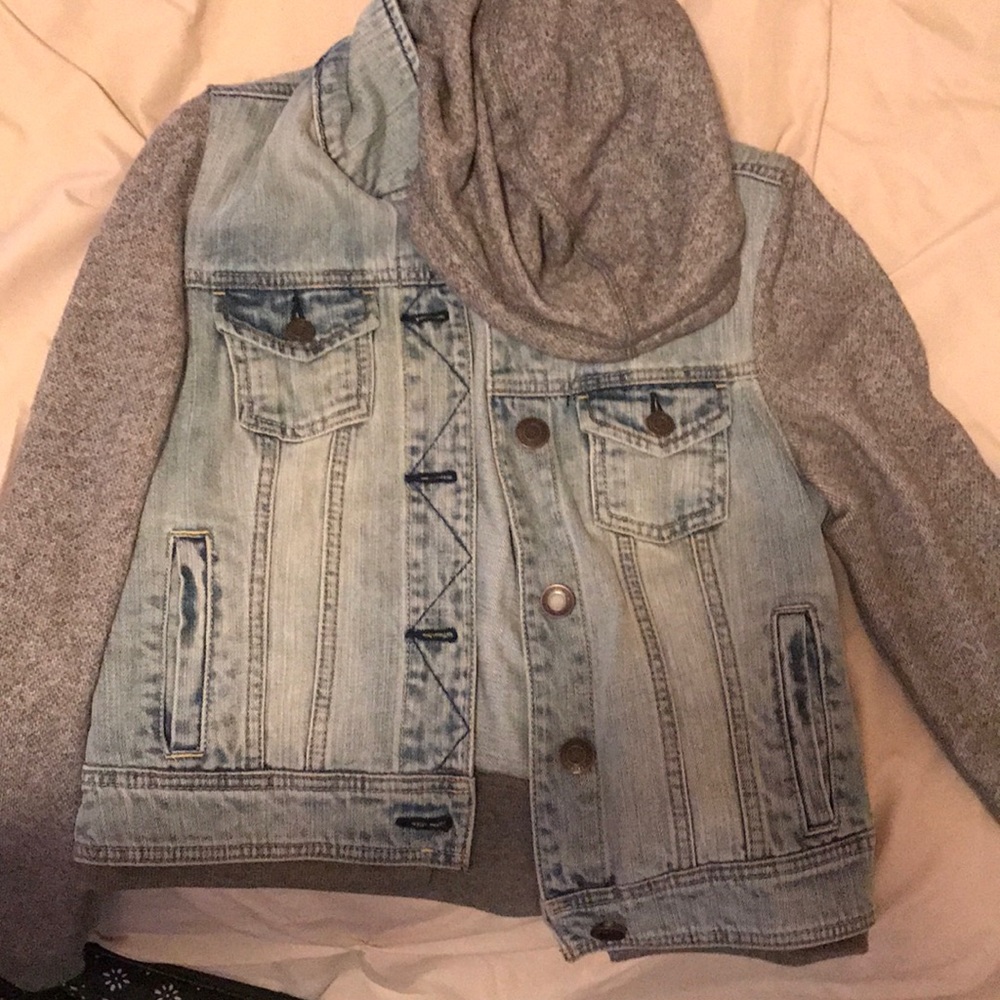 American eagle denim with cloth sleeves jacket
